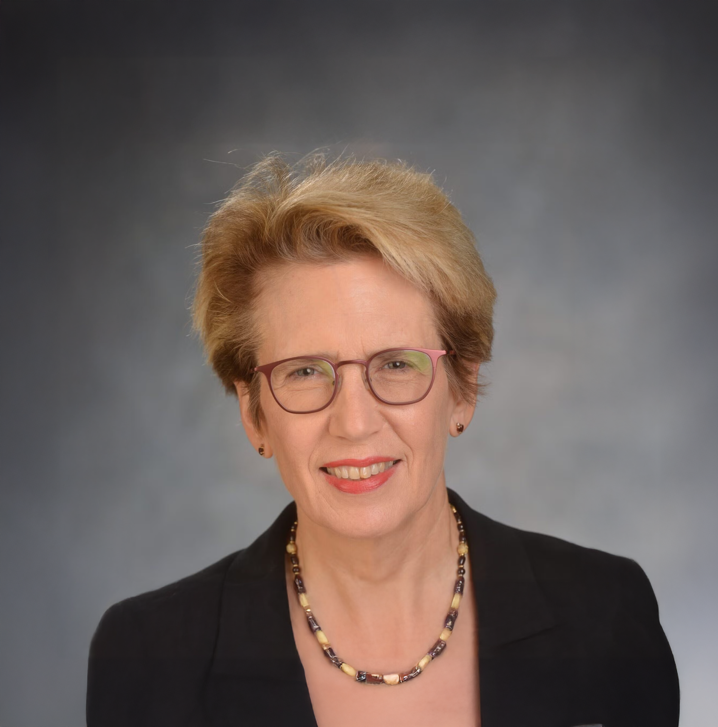 Christine Borgman headshot