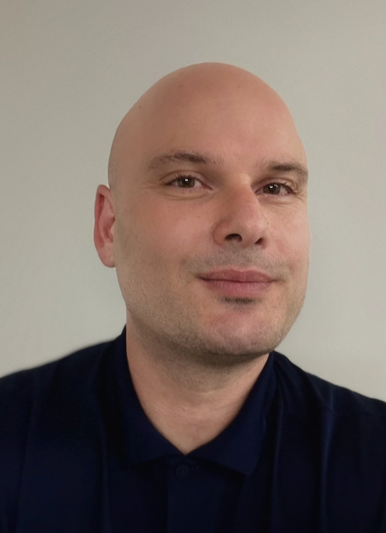 Cameron Salehi headshot