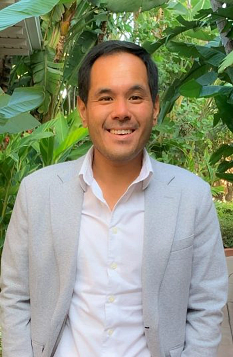 Chantra Nhien headshot