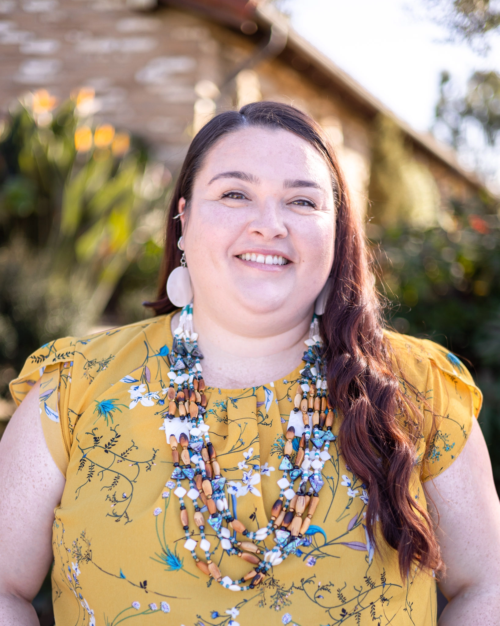 Kelly Leah Stewart headshot