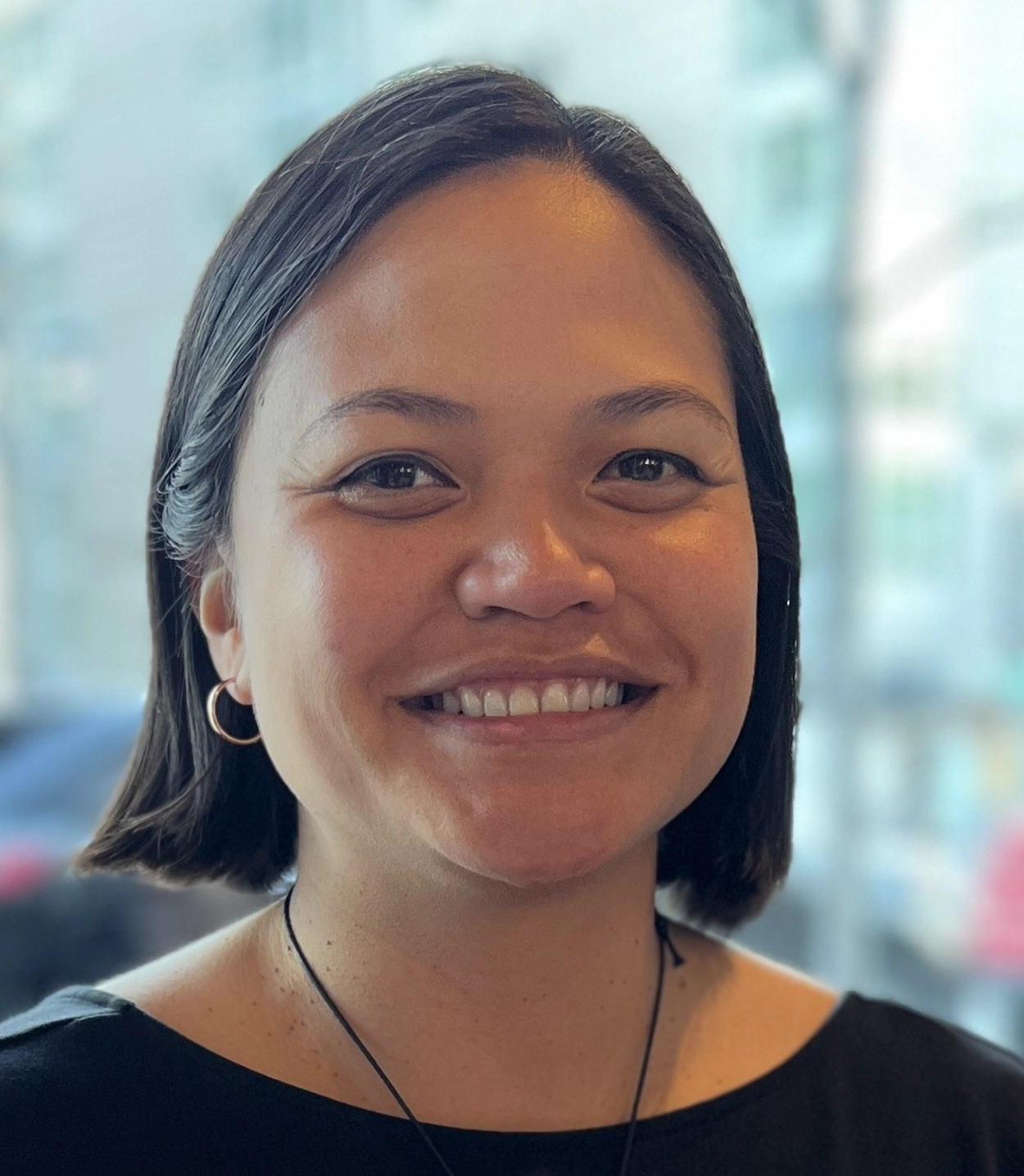 Lauren Arzaga Daus headshot