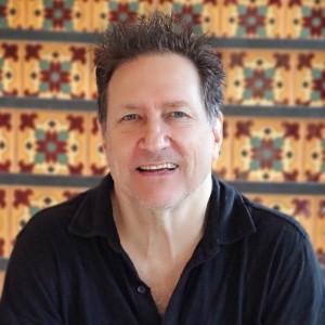 Dino Everett headshot