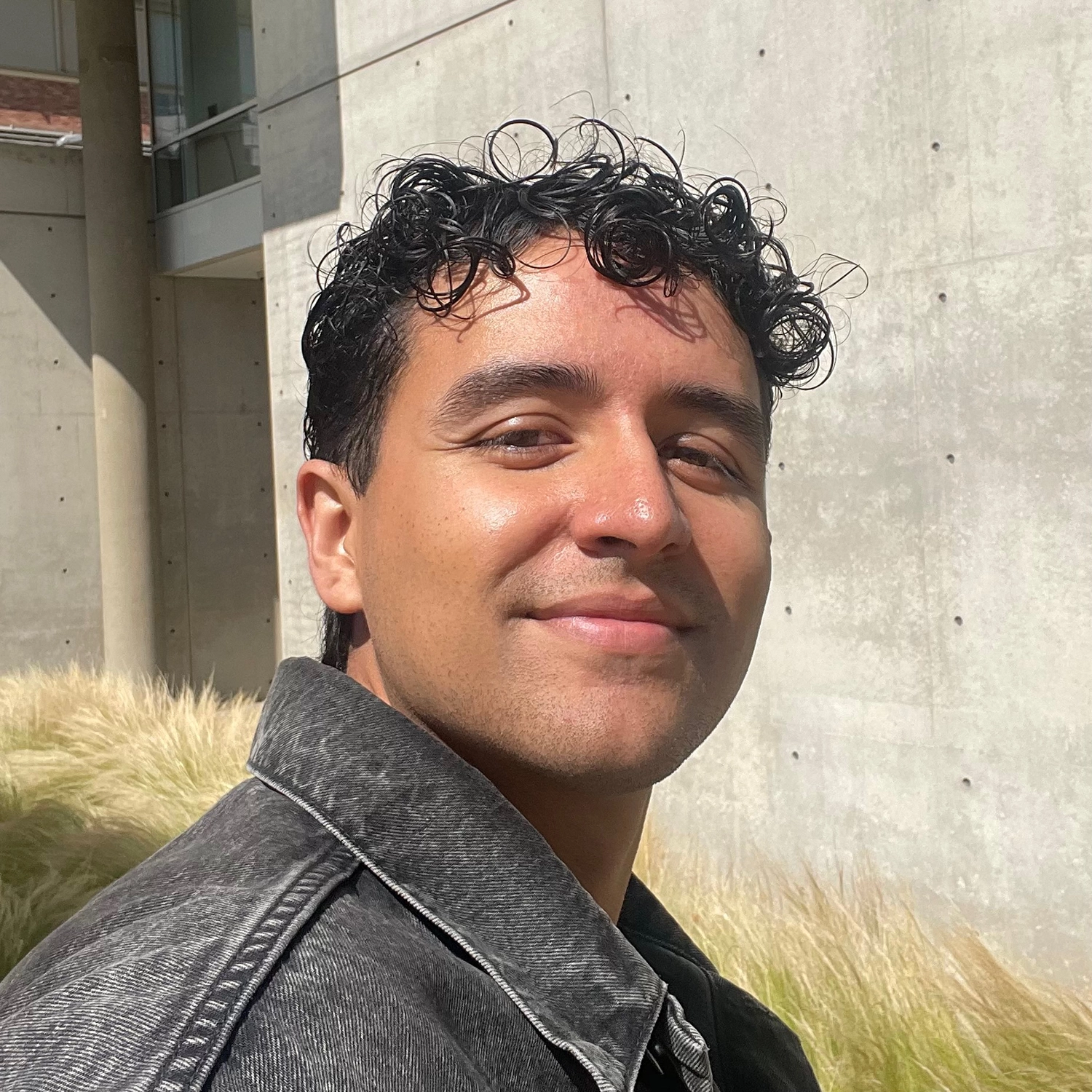Anders Villalta headshot